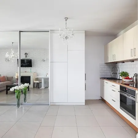 Superapart Towarowa 35 - Komfort I Elegancja Warsaw