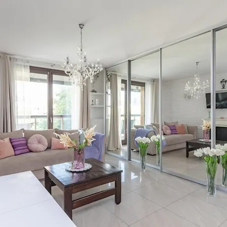 Superapart Towarowa 35 - Komfort I Elegancja * Warszawa